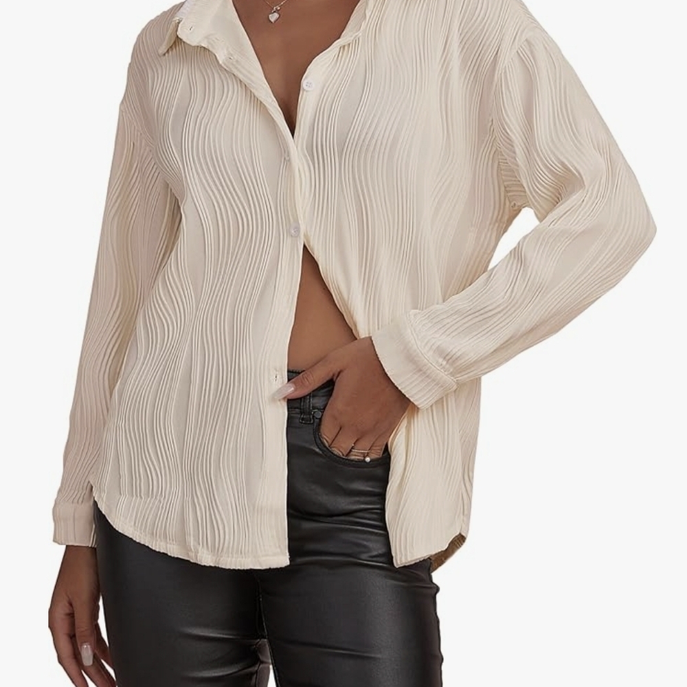 Textured Women's Long Sleeve Blouse Size Medium Cream